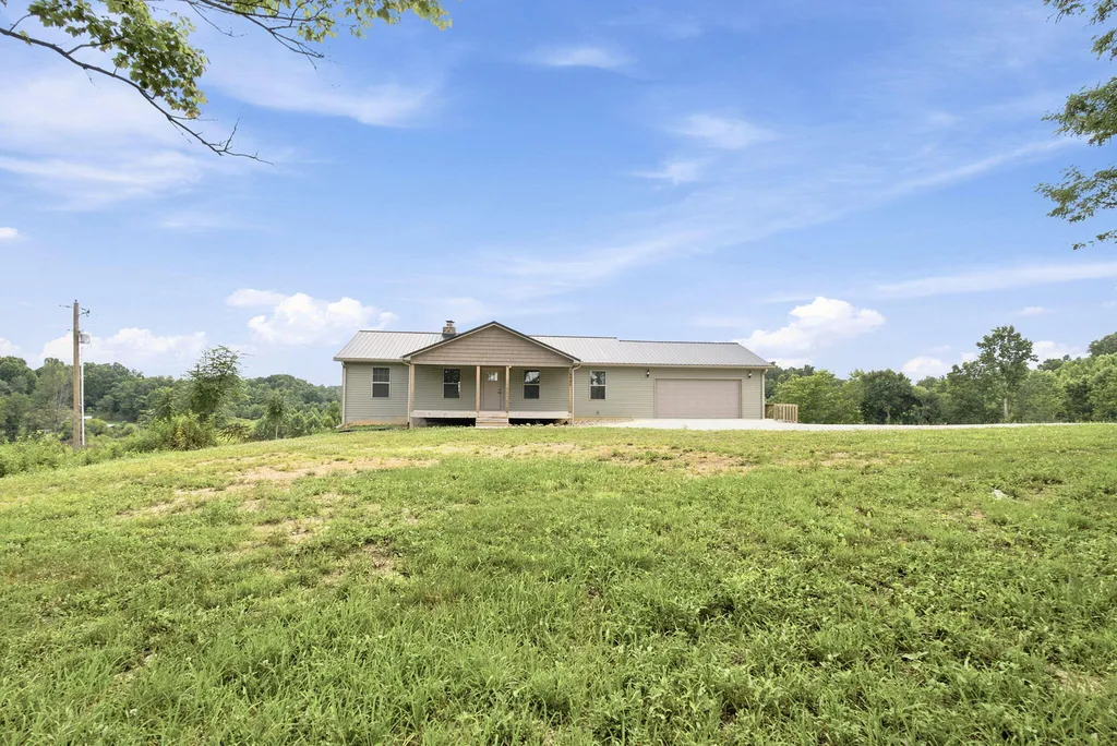 14240 Highway 2004 Mckee KY 40447