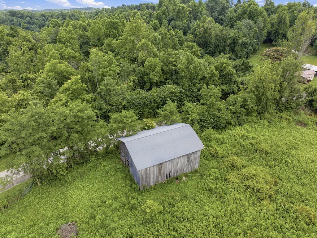 14240 Highway 2004 Mckee KY 40447