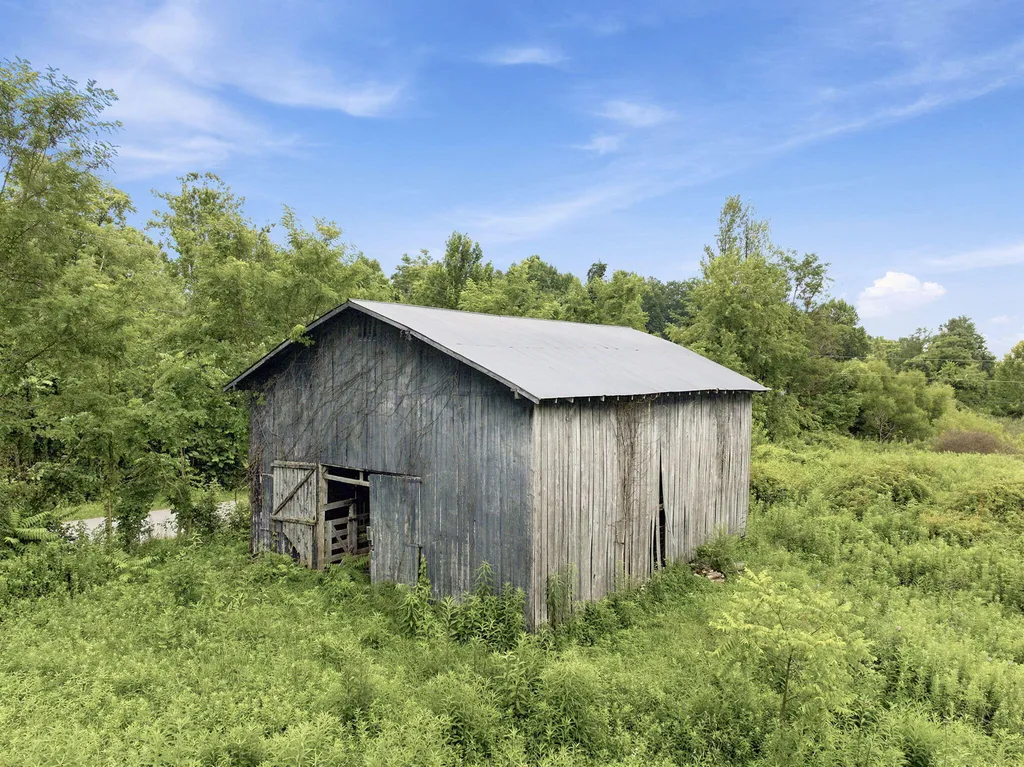 14240 Highway 2004 Mckee KY 40447