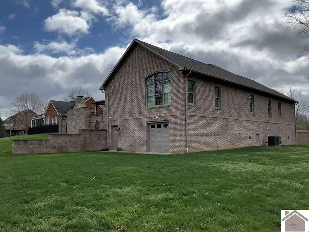 116 Seneca Court Benton KY 42025