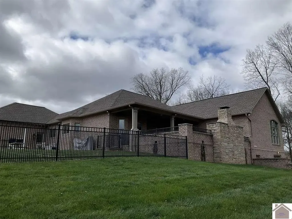 116 Seneca Court Benton KY 42025