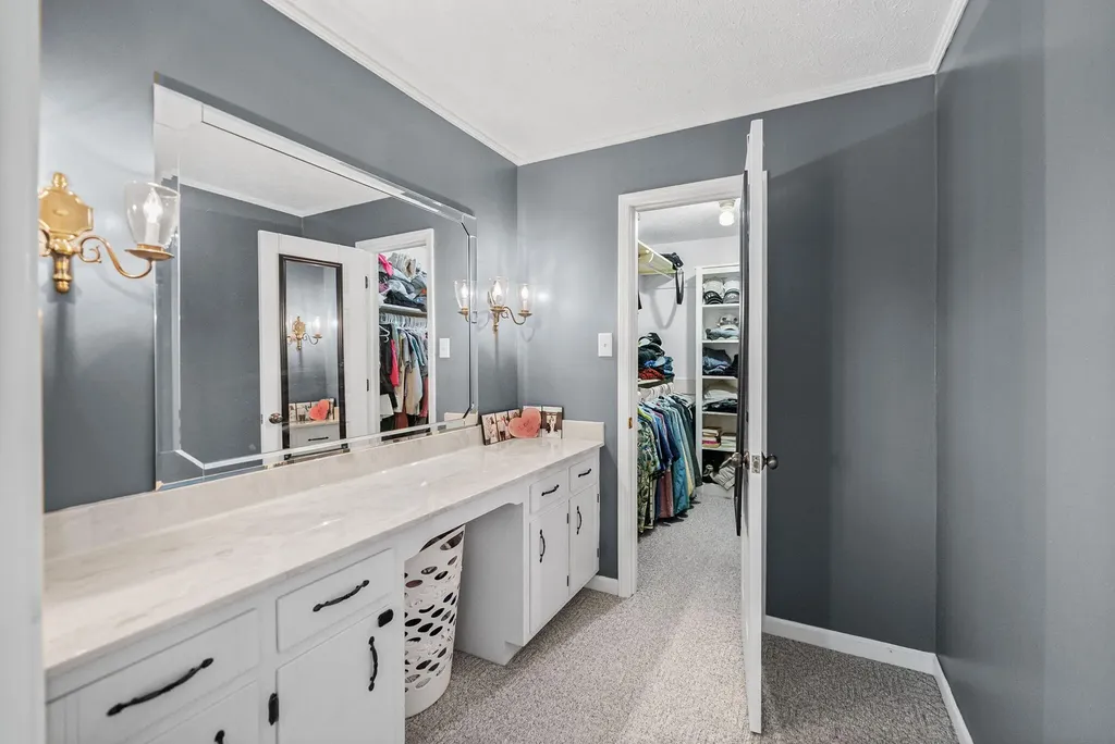 258 Colt Drive Hopkinsville KY 42240