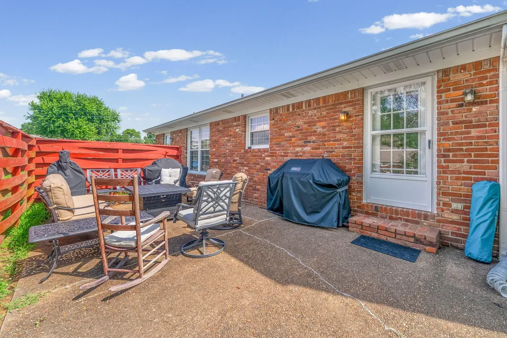 258 Colt Drive Hopkinsville KY 42240