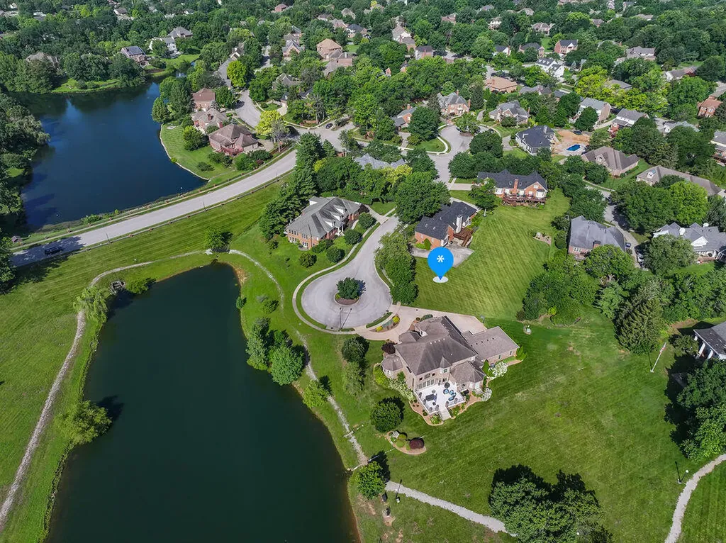 2505 Lenlake Court Lexington KY 40513