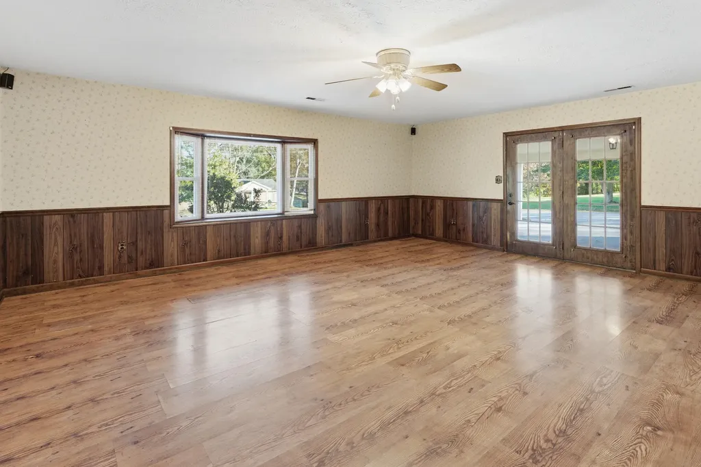 111 Cherry Grove Drive Benton KY 42025