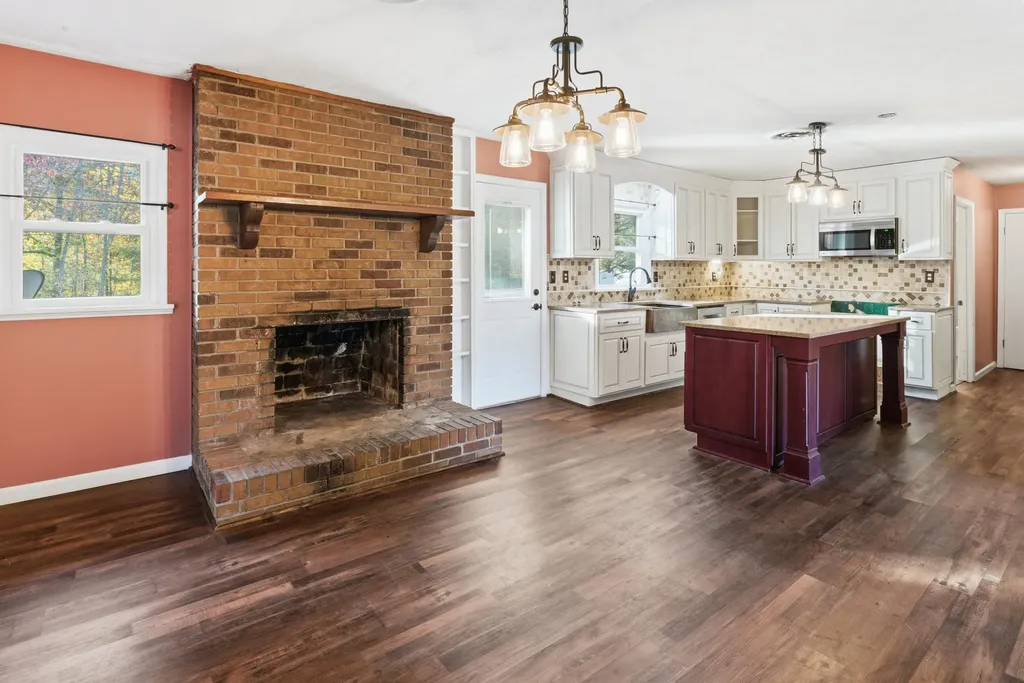 111 Cherry Grove Drive Benton KY 42025