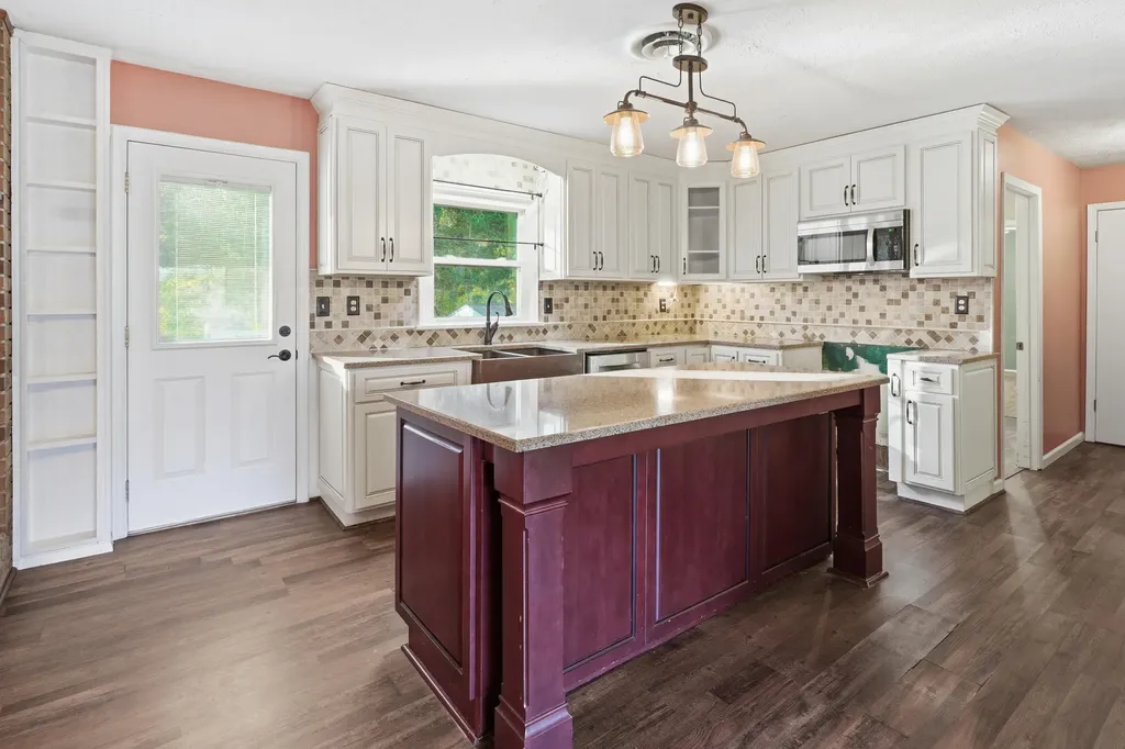 111 Cherry Grove Drive Benton KY 42025