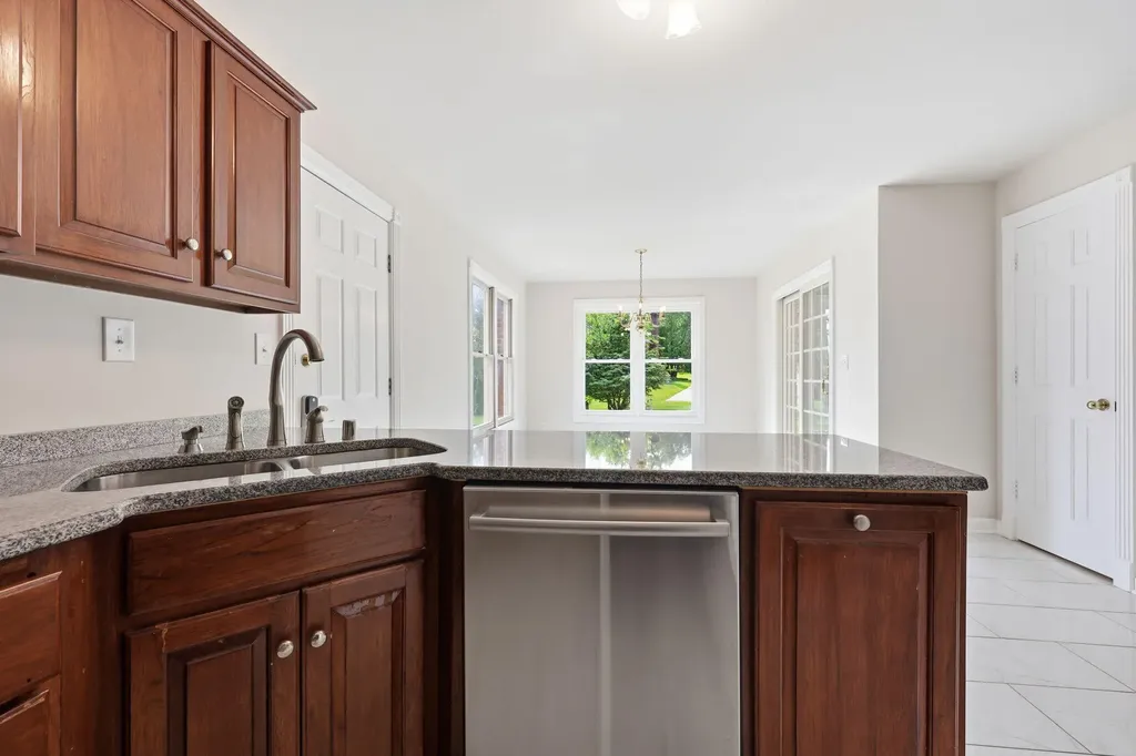 852 Glen Abbey Circle Lexington KY 40509