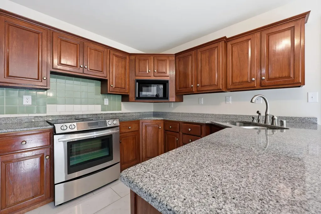 852 Glen Abbey Circle Lexington KY 40509