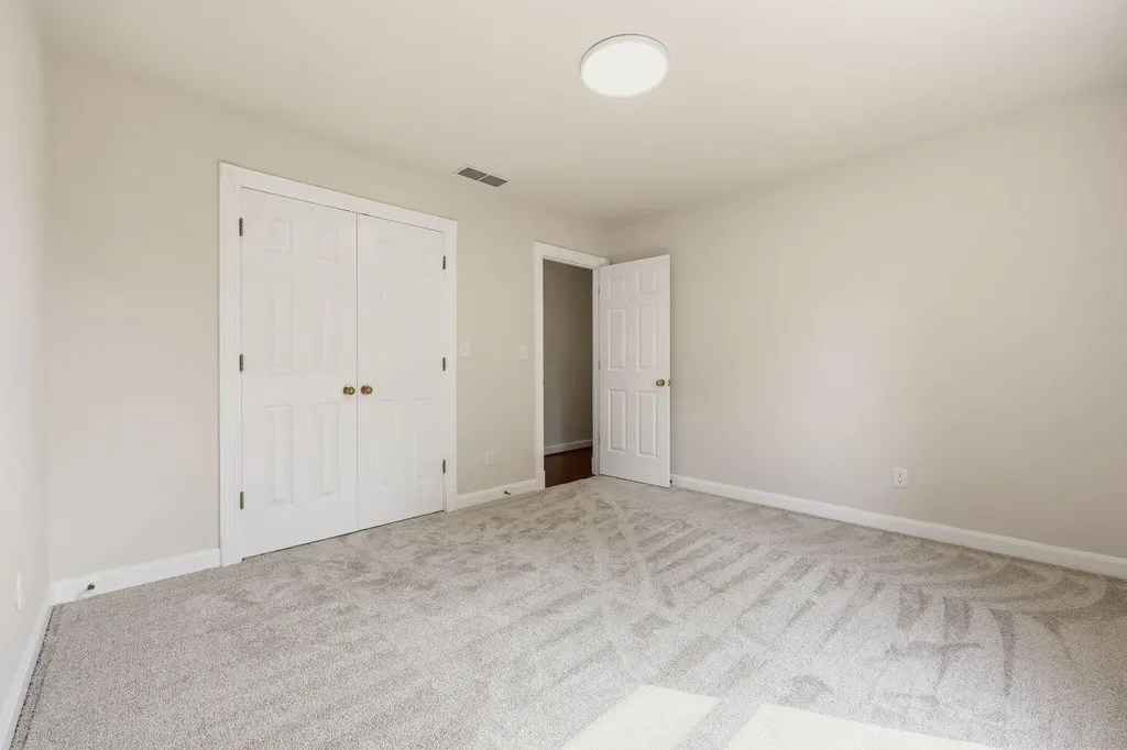 852 Glen Abbey Circle Lexington KY 40509