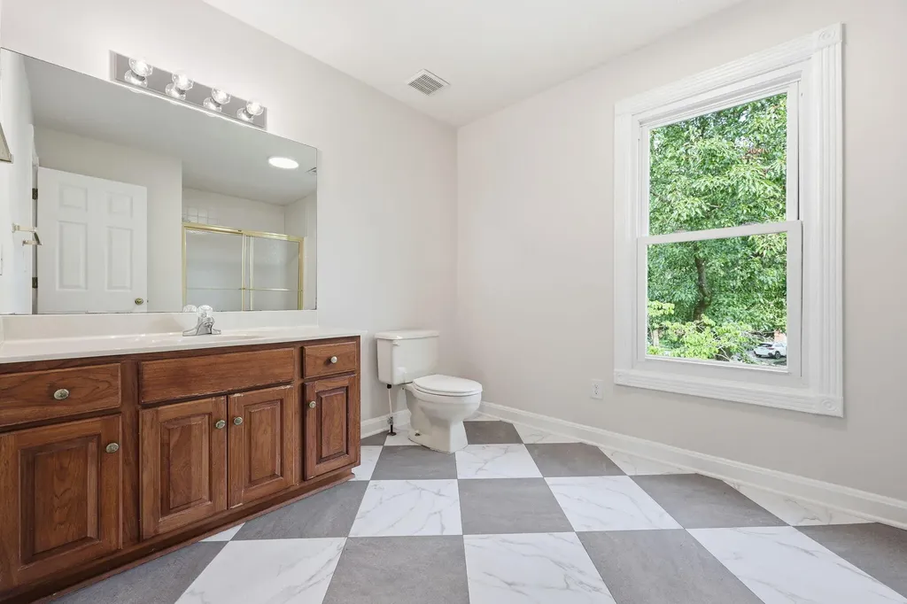 852 Glen Abbey Circle Lexington KY 40509