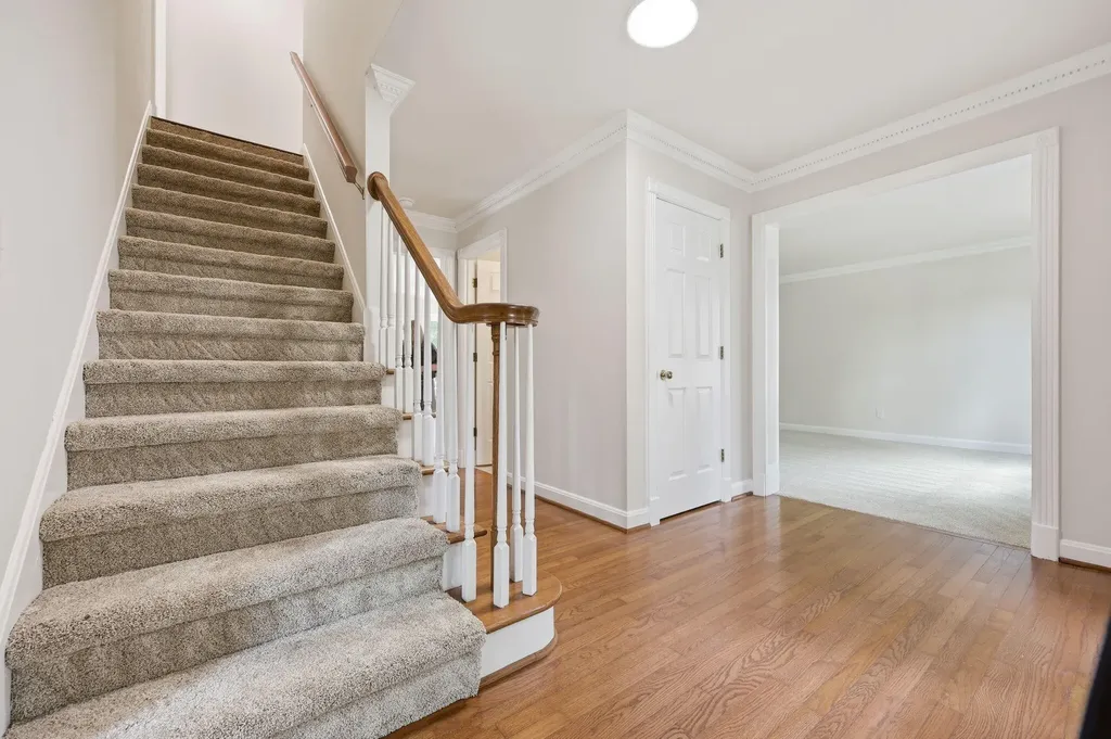 852 Glen Abbey Circle Lexington KY 40509