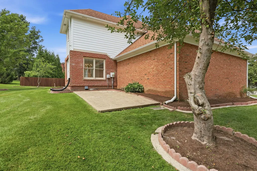 852 Glen Abbey Circle Lexington KY 40509