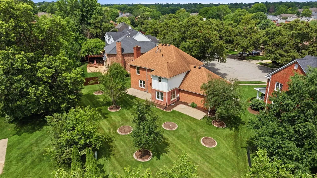 852 Glen Abbey Circle Lexington KY 40509