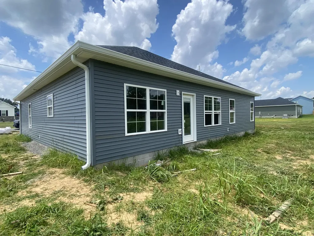 36 Fieldstone Circle Cadiz KY 42211