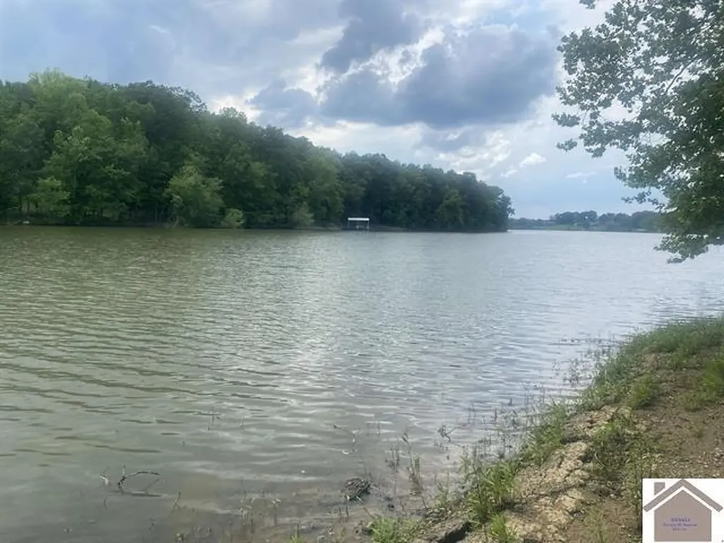 Waterford II Breckinridge Point Cadiz KY 42211