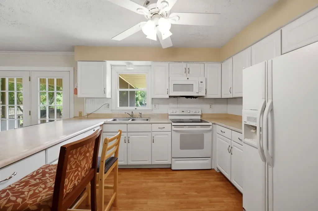 3132 Dale Hollow Drive Lexington KY 40515