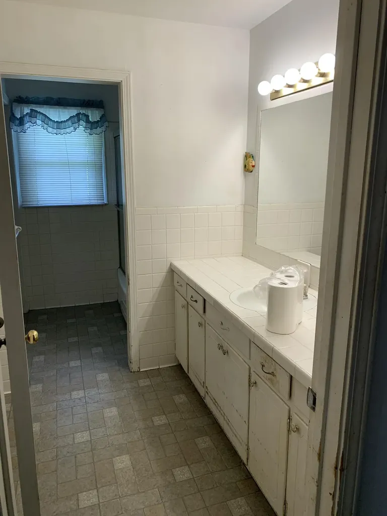 1710 Keenland Drive Murray KY 42071