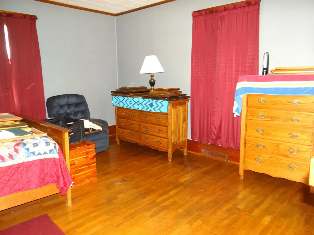 1116 Duckers Road Midway KY 40347