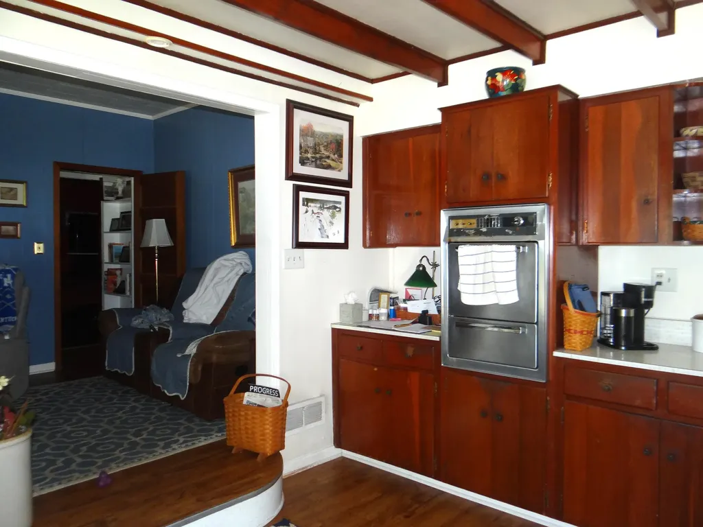 1116 Duckers Road Midway KY 40347