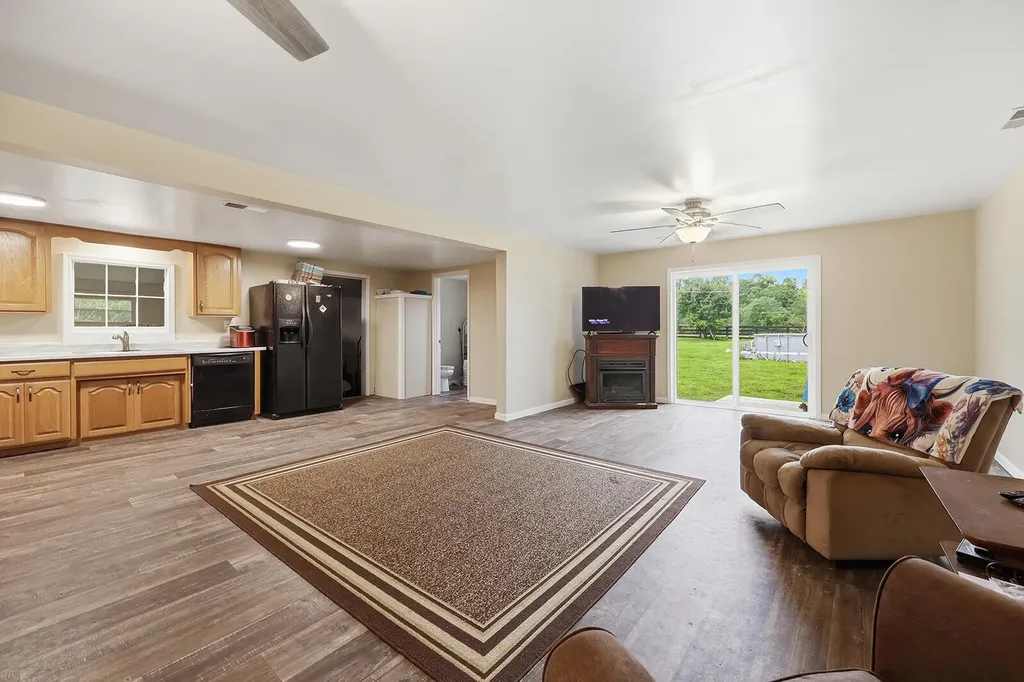 9622 Cornishville Road Harrodsburg KY 40330