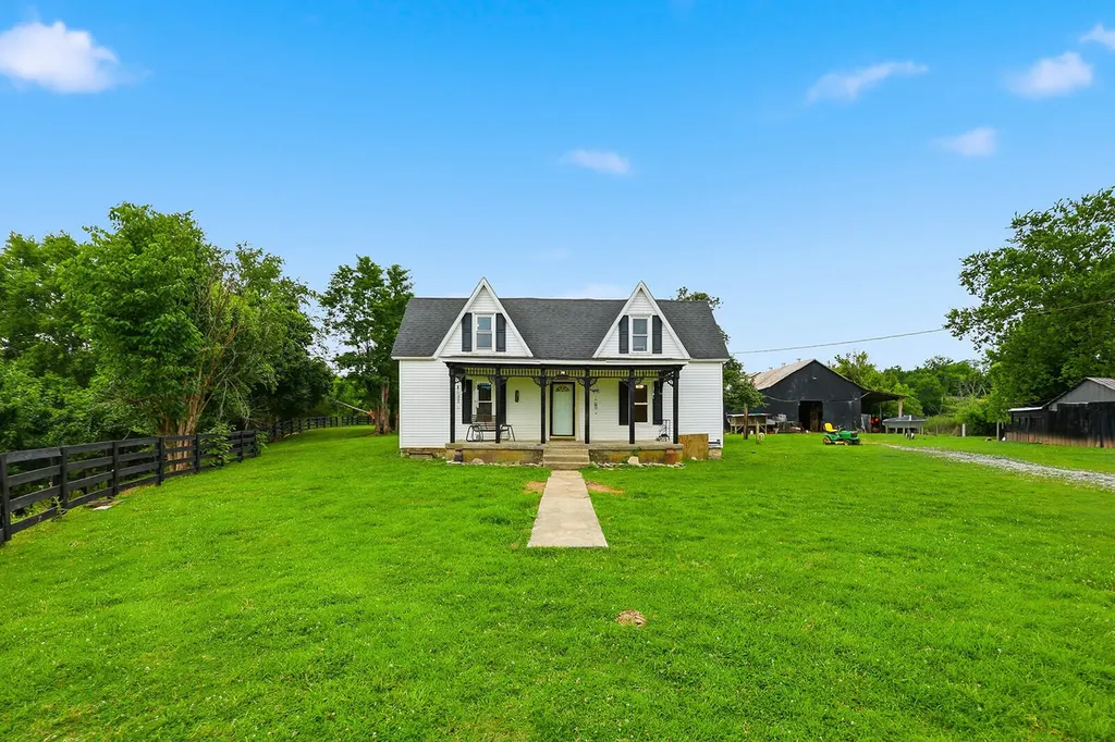 9622 Cornishville Road Harrodsburg KY 40330