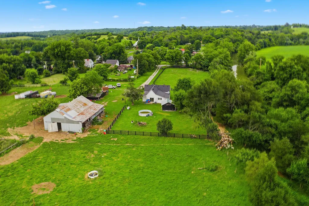 9622 Cornishville Road Harrodsburg KY 40330