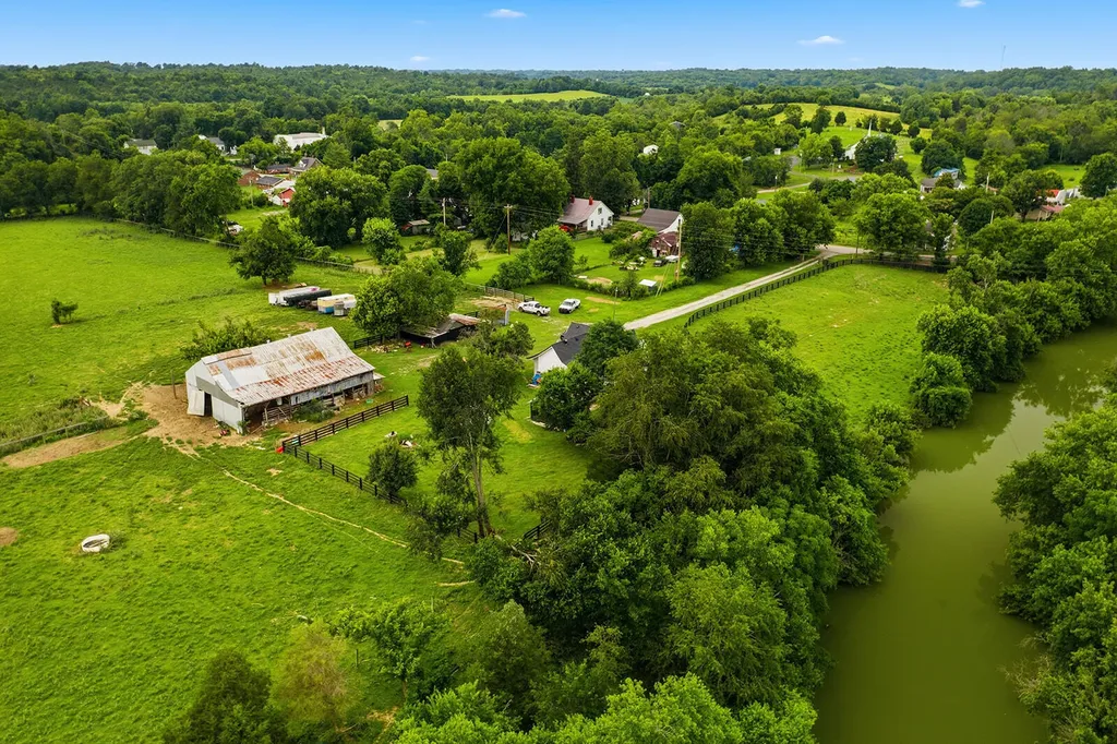 9622 Cornishville Road Harrodsburg KY 40330