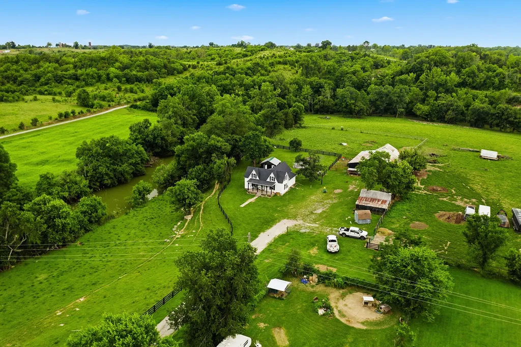 9622 Cornishville Road Harrodsburg KY 40330