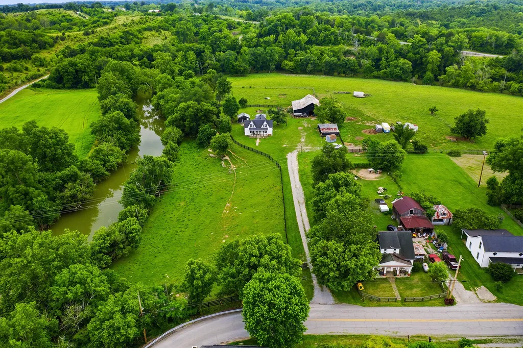 9622 Cornishville Road Harrodsburg KY 40330