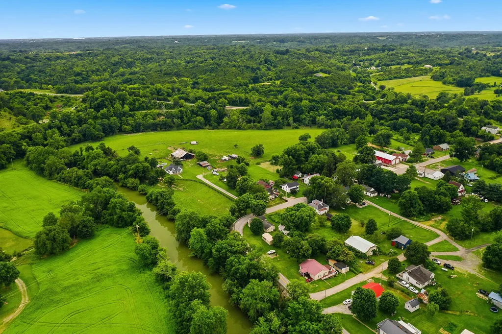 9622 Cornishville Road Harrodsburg KY 40330