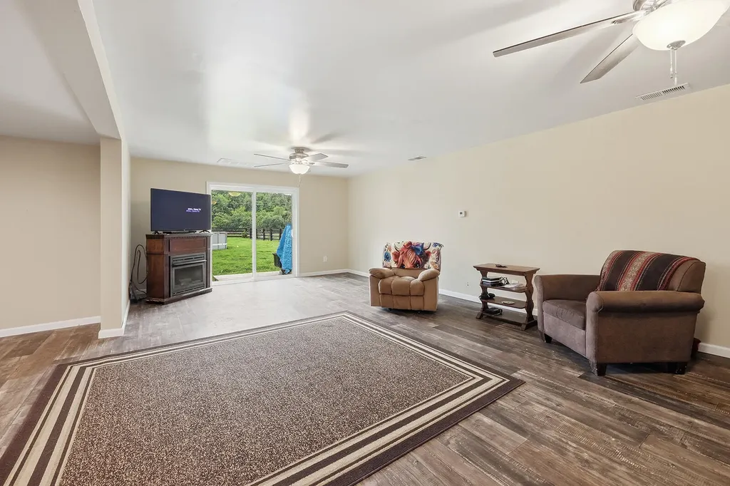 9622 Cornishville Road Harrodsburg KY 40330