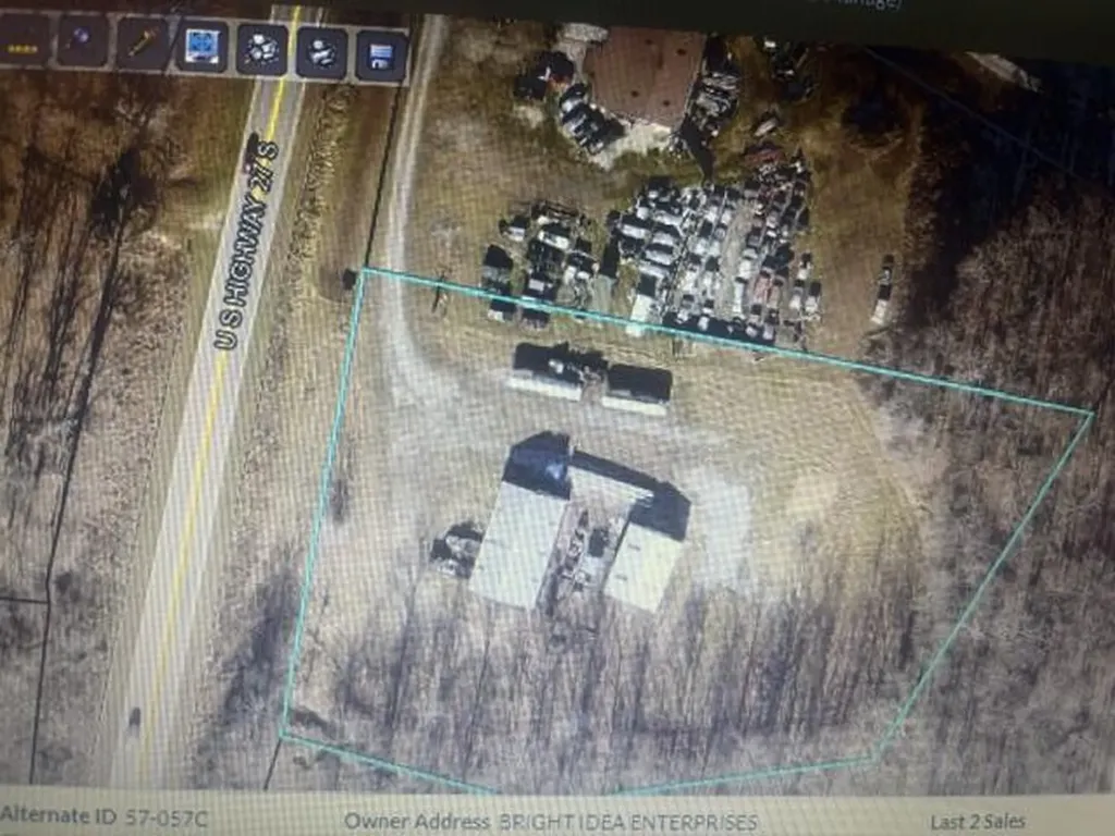 12002 U.s. 27 Waynesburg KY 40489