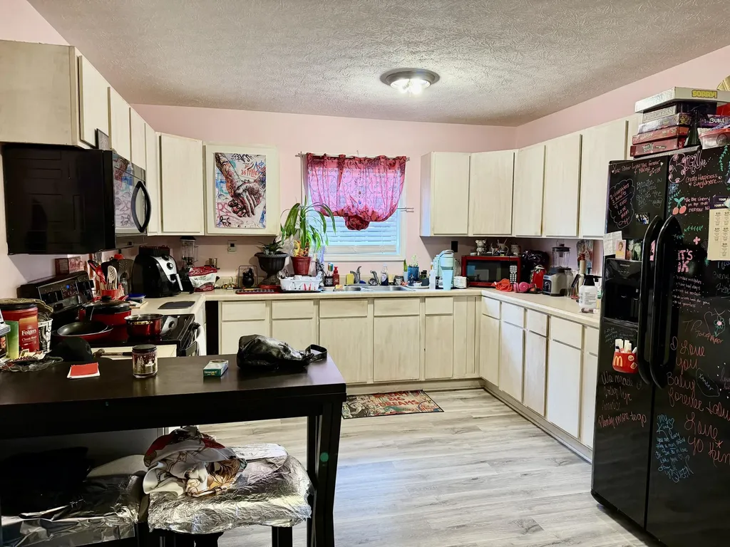 3781 Memory Lane Hopkinsville KY 42240