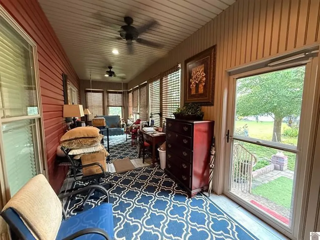 2271 Ky-97 Mayfield KY 42066