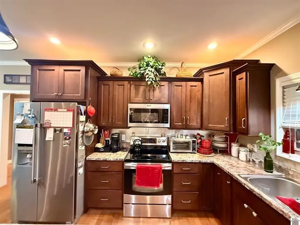 2271 Ky-97 Mayfield KY 42066