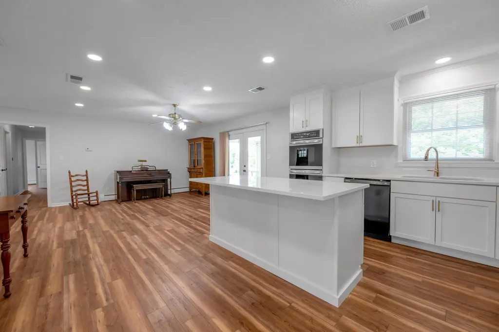 307 Beacon Hill Nicholasville KY 40356