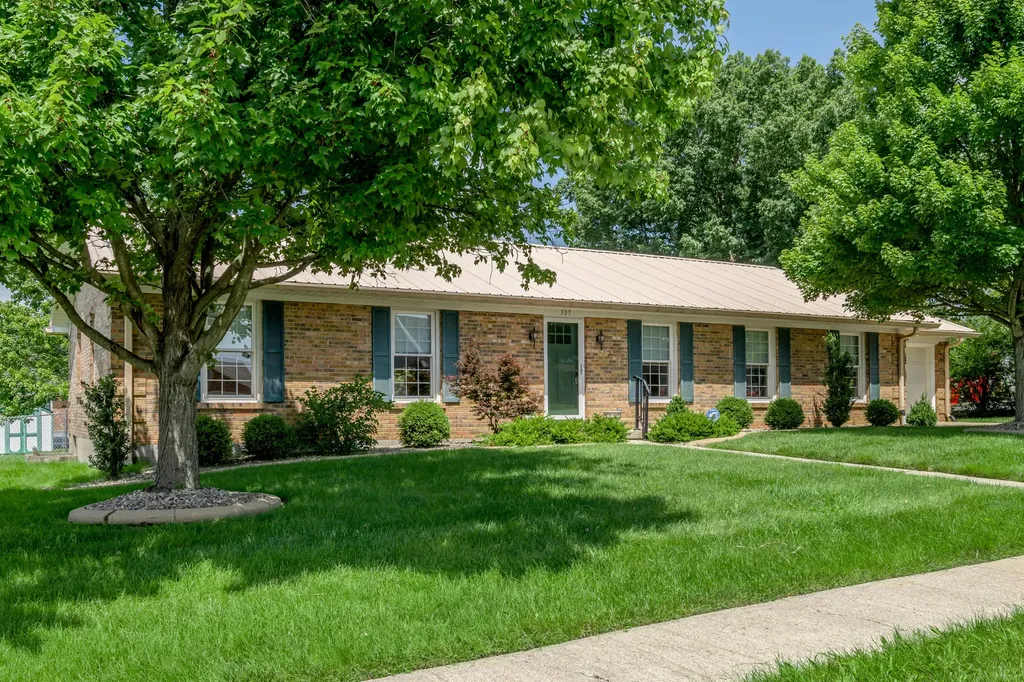 307 Beacon Hill Nicholasville KY 40356