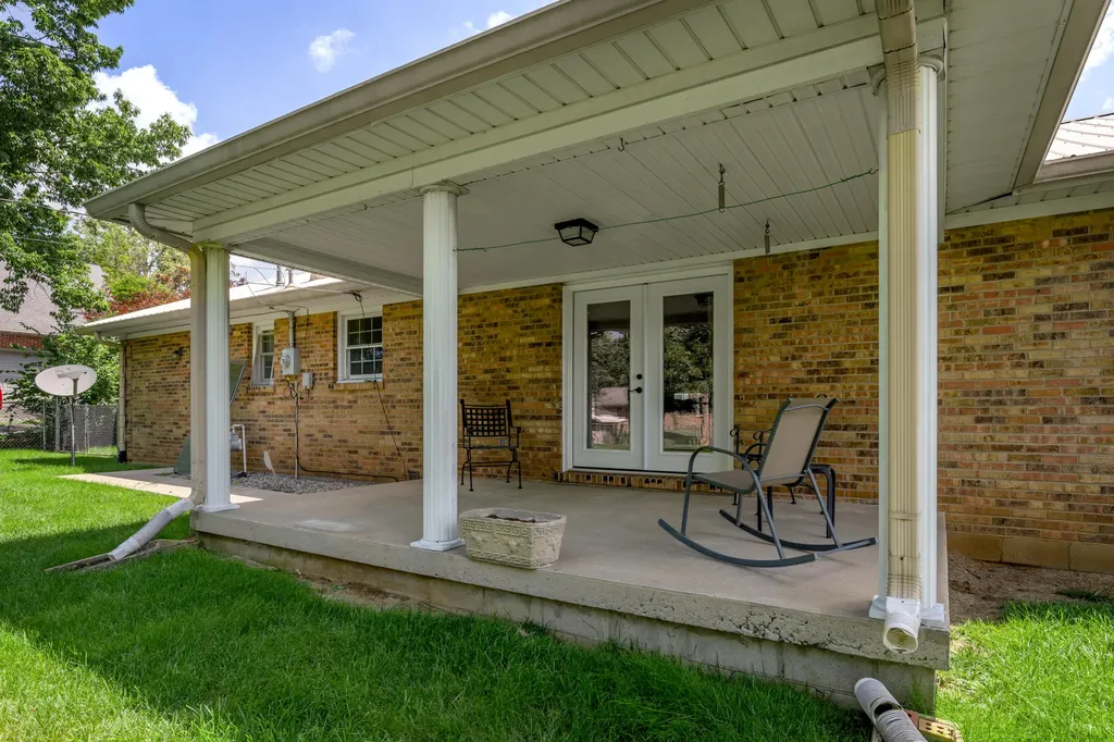 307 Beacon Hill Nicholasville KY 40356