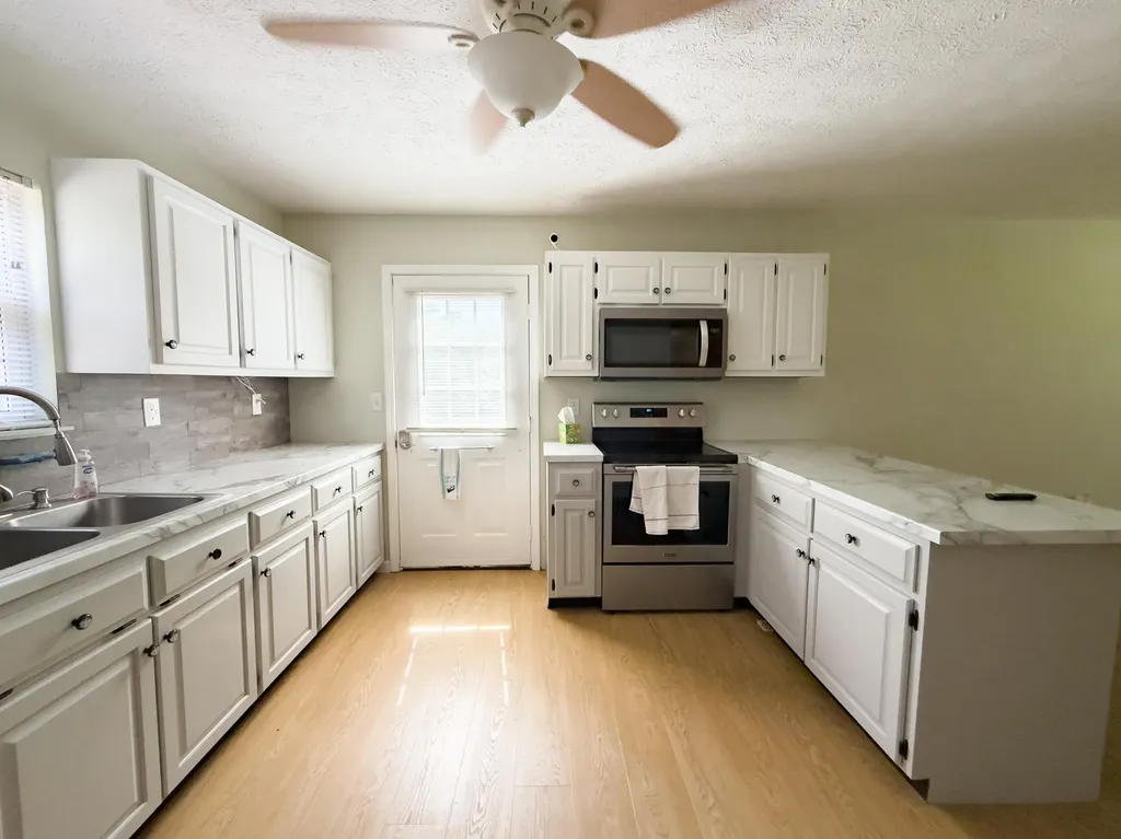 410 Laurel Lake Resort Road Corbin KY 40701