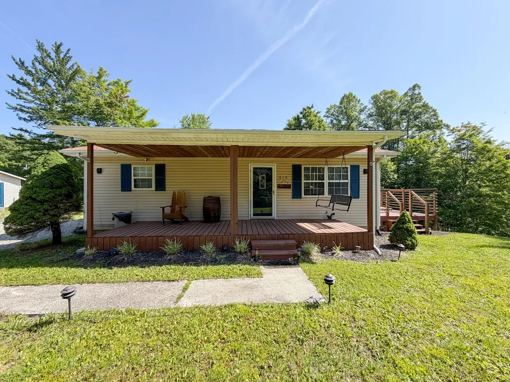 410 Laurel Lake Resort Road Corbin KY 40701