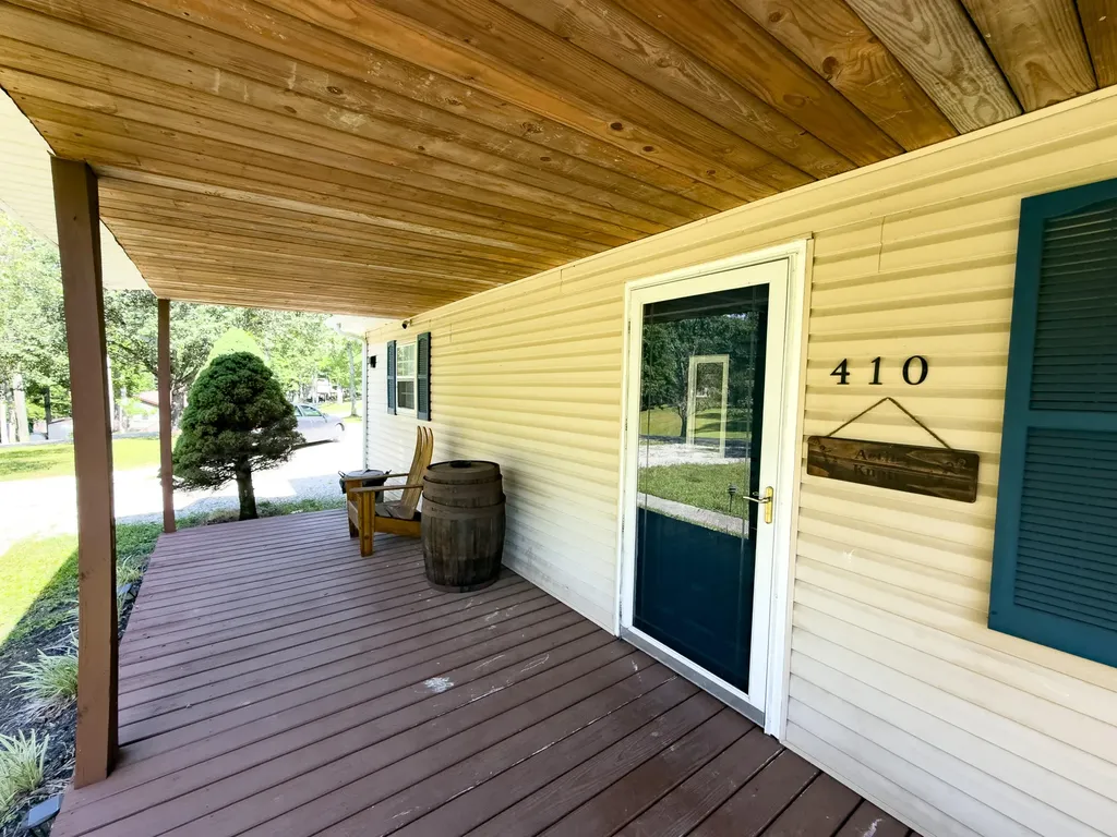 410 Laurel Lake Resort Road Corbin KY 40701