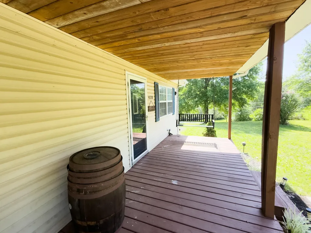 410 Laurel Lake Resort Road Corbin KY 40701