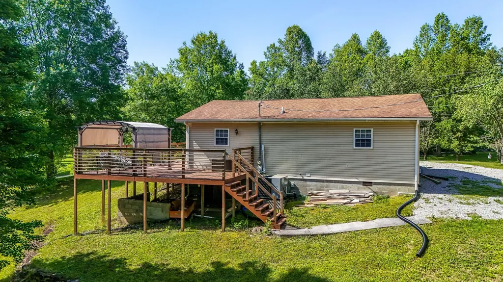 410 Laurel Lake Resort Road Corbin KY 40701