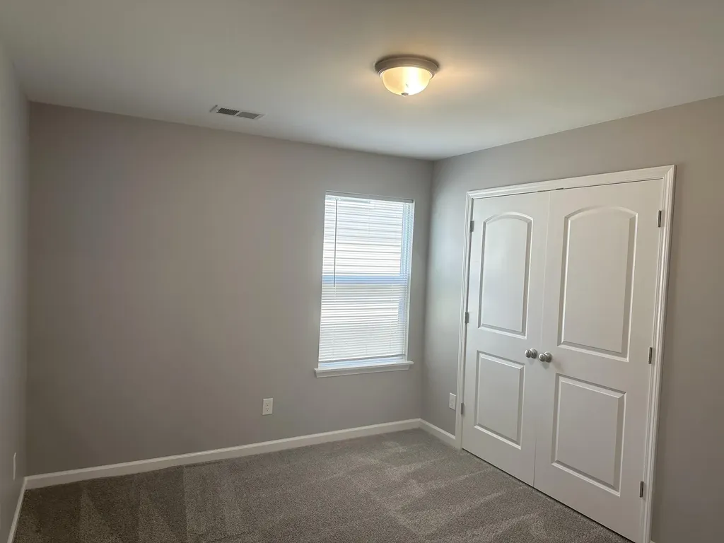 2424 Feathersound Way Lexington KY 40511