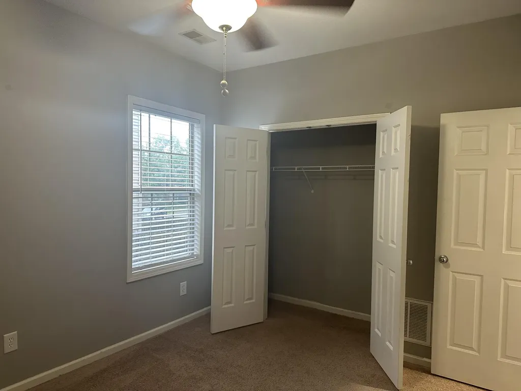 3845 Pinecrest Way Lexington KY 40514