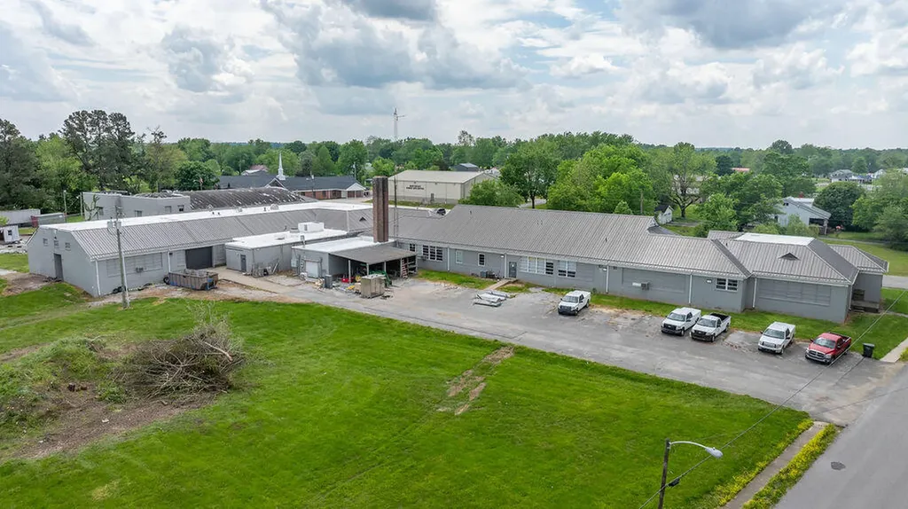 140 College Street Crofton KY 42217