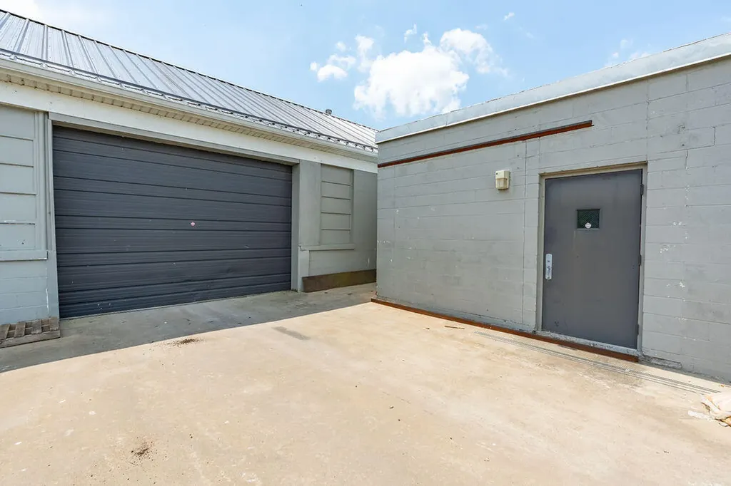 140 College Street Crofton KY 42217