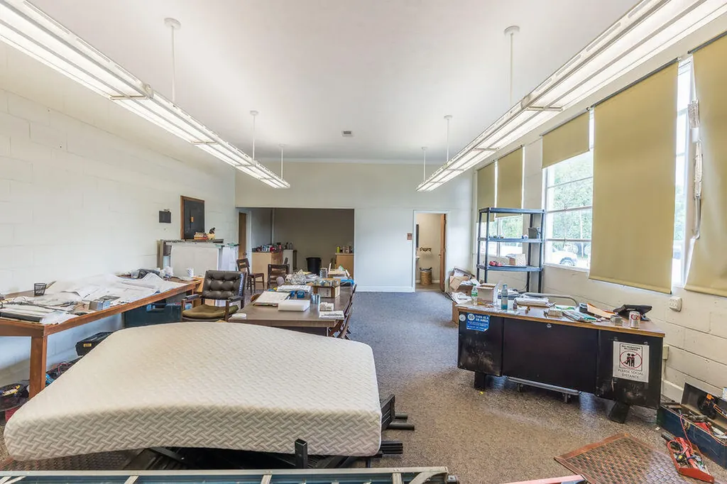 140 College Street Crofton KY 42217