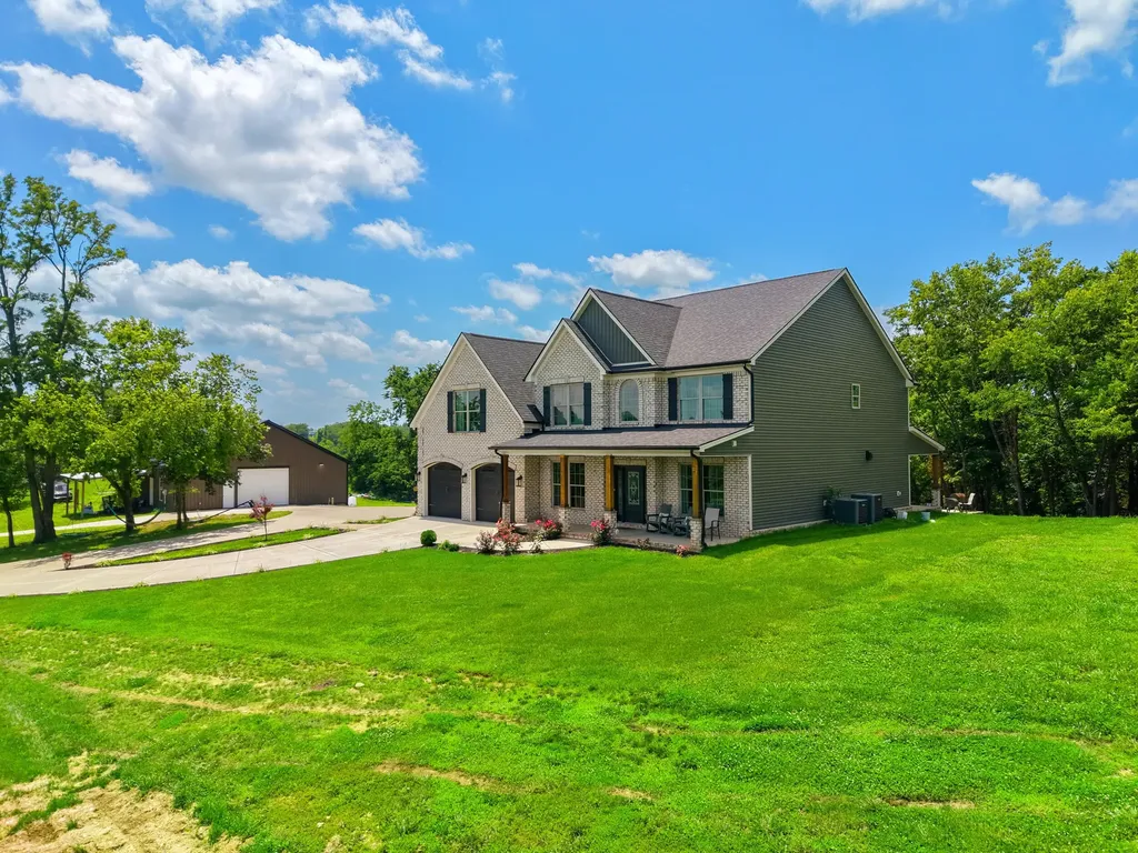 151 Kennedy Bridge Road Lancaster KY 40444